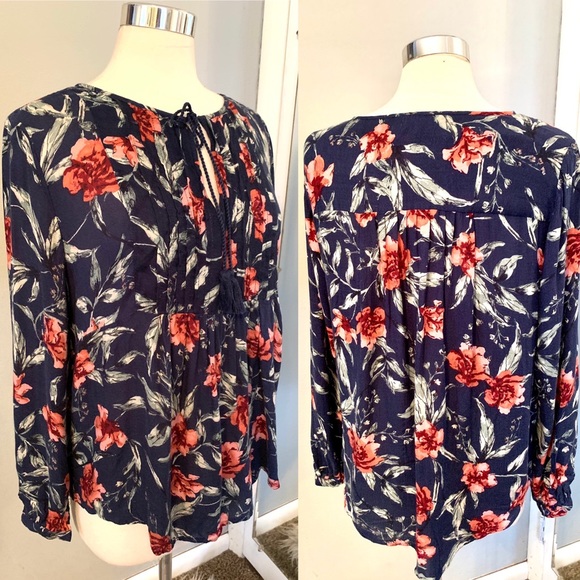 Women’s Lucky Brand Floral Pheasant Blouse Size L career casual Navy Blue boho - Picture 9 of 10